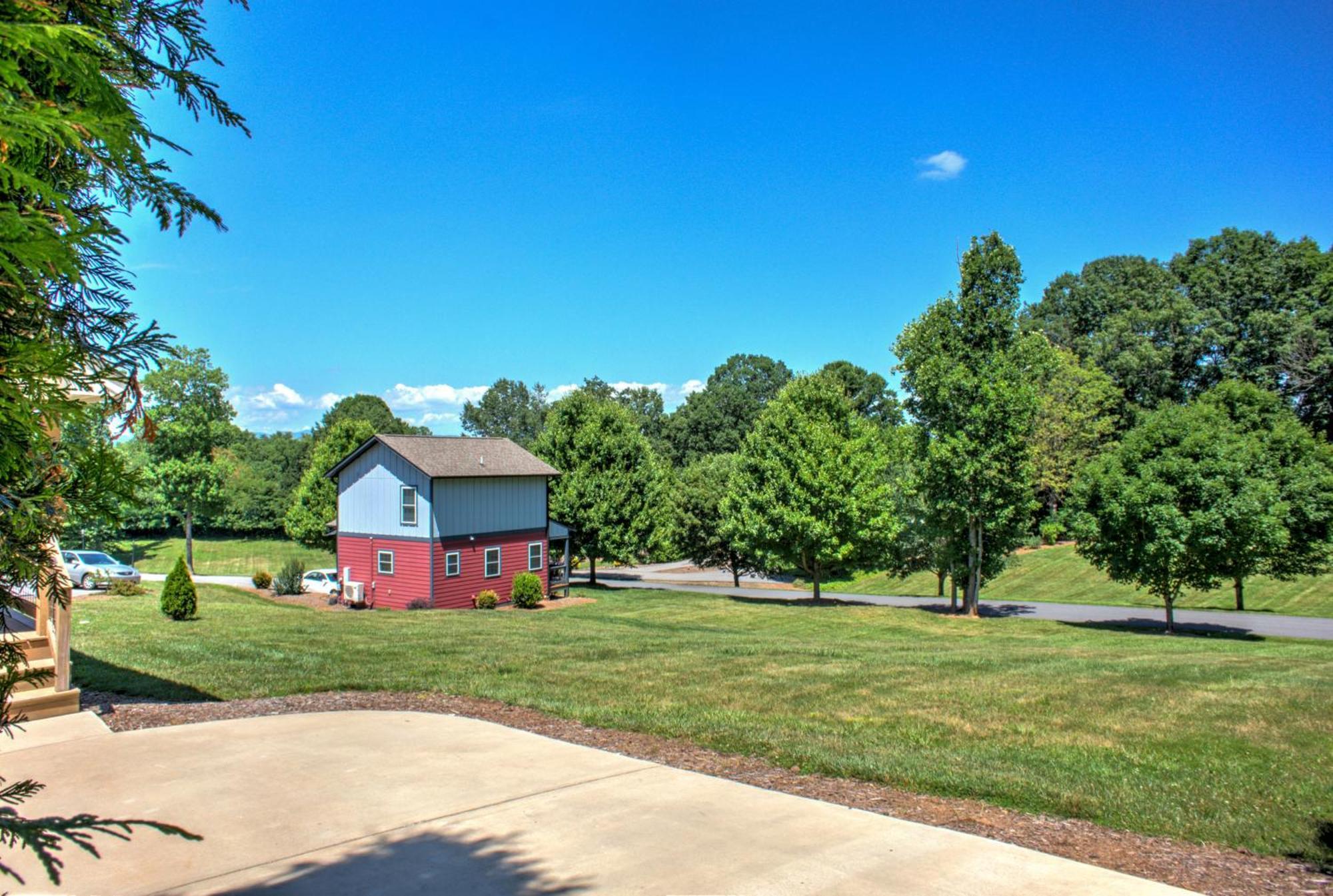 Dogwood Blossom Cottage Asheville Exterior photo