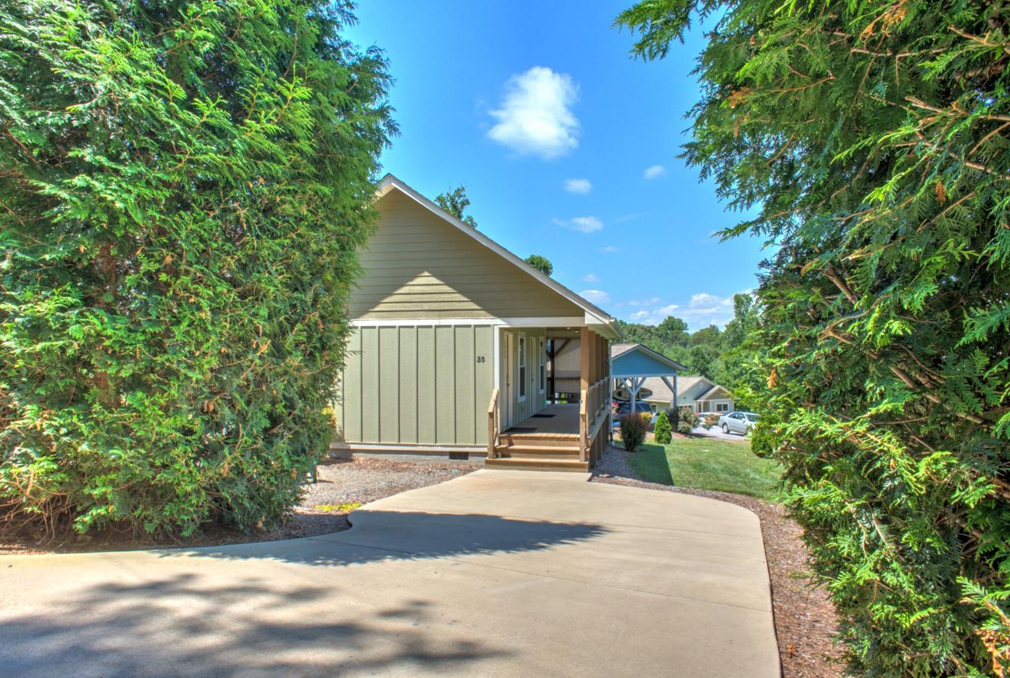 Dogwood Blossom Cottage Asheville Exterior photo